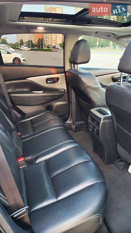 Позашляховик / Кросовер Nissan Murano 2016 в Києві