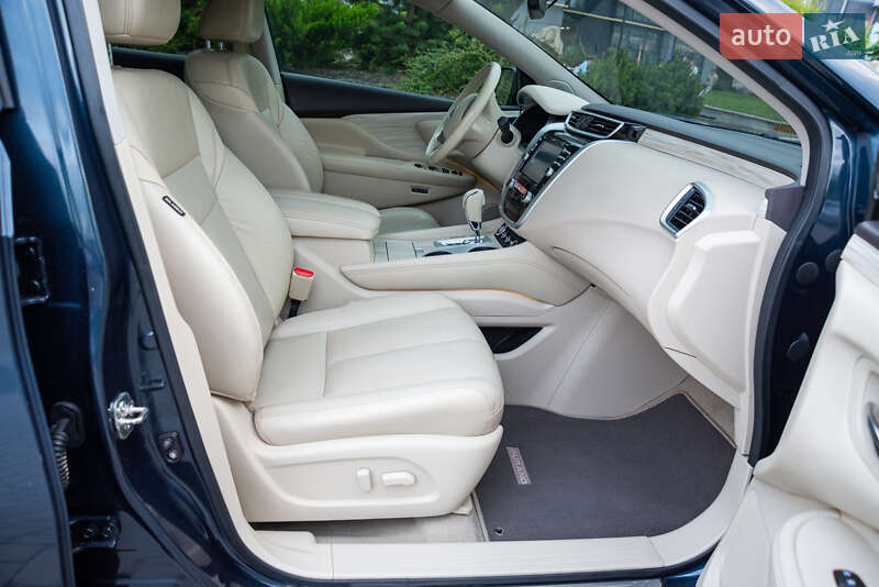 Позашляховик / Кросовер Nissan Murano 2015 в Львові