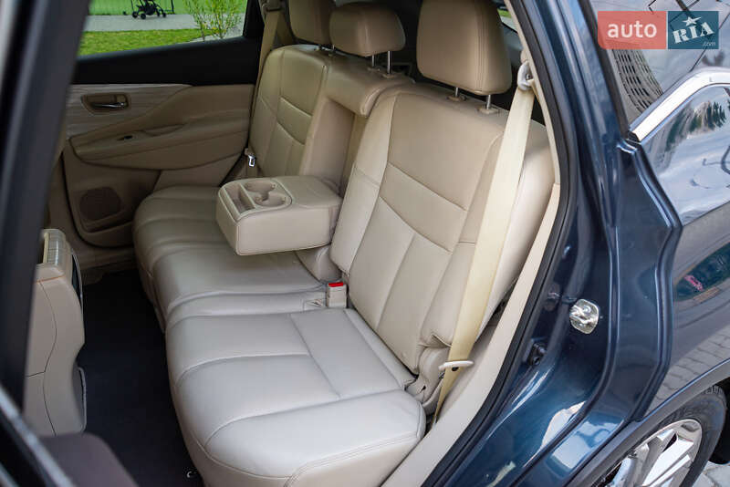 Позашляховик / Кросовер Nissan Murano 2015 в Львові