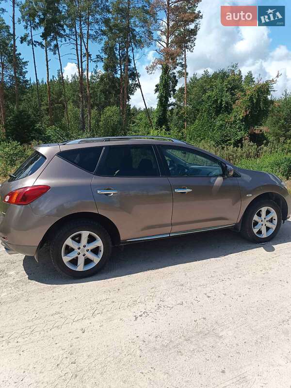 Позашляховик / Кросовер Nissan Murano 2010 в Києві