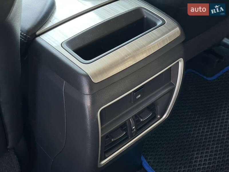 Позашляховик / Кросовер Nissan Murano 2017 в Одесі