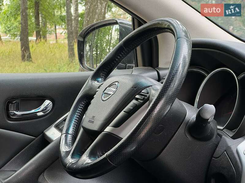 Позашляховик / Кросовер Nissan Murano 2011 в Охтирці