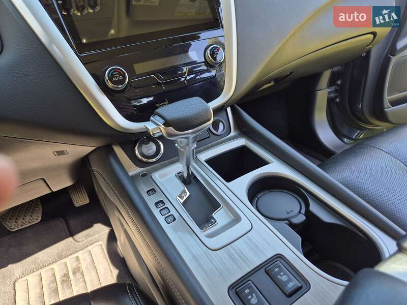 Позашляховик / Кросовер Nissan Murano 2018 в Чернігові