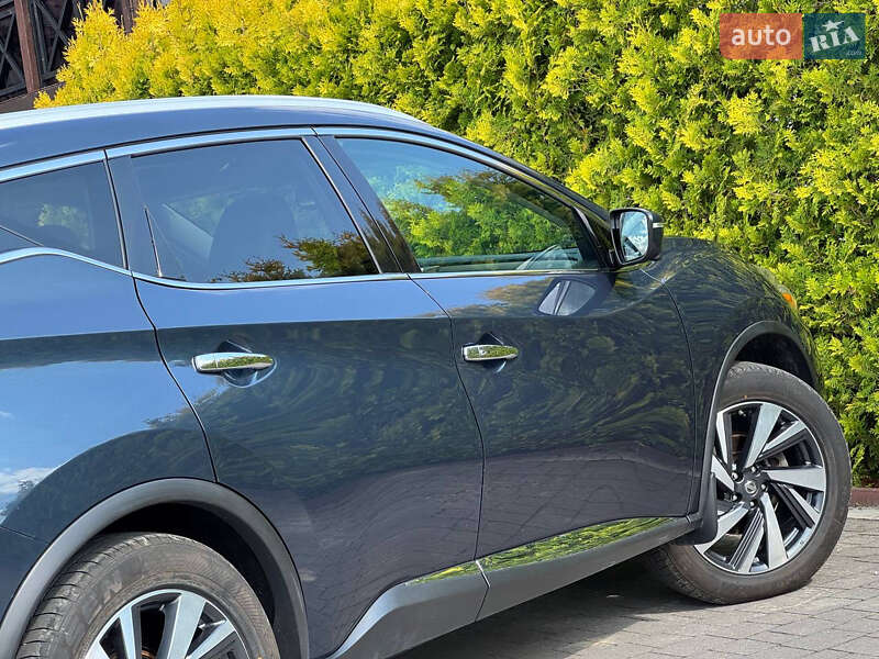 Внедорожник / Кроссовер Nissan Murano 2018 в Стрые