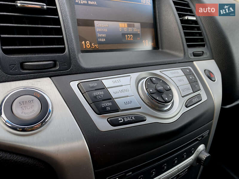 Позашляховик / Кросовер Nissan Murano 2011 в Житомирі