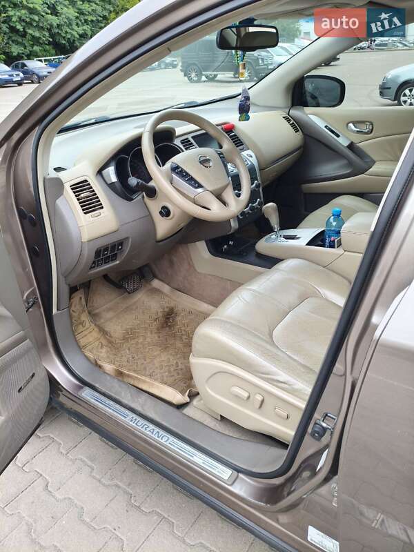 Позашляховик / Кросовер Nissan Murano 2011 в Києві
