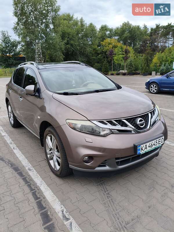 Позашляховик / Кросовер Nissan Murano 2011 в Києві