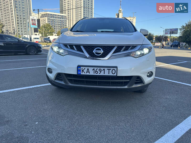 Позашляховик / Кросовер Nissan Murano 2014 в Києві