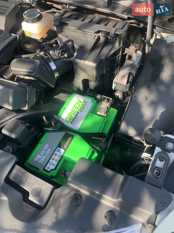 Позашляховик / Кросовер Nissan Murano 2011 в Новояворівську