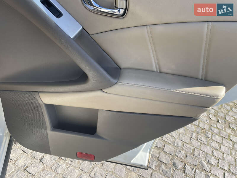 Позашляховик / Кросовер Nissan Murano 2012 в Львові фото 5 Позашляховик / Кросовер Nissan Murano 2012 в Львові