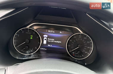 Позашляховик / Кросовер Nissan Murano 2020 в  фото 36 Позашляховик / Кросовер Nissan Murano 2020 в