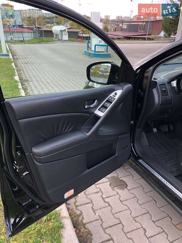 Внедорожник / Кроссовер Nissan Murano 2011 в Хмельницком