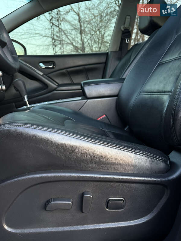 Внедорожник / Кроссовер Nissan Murano 2012 в Запорожье