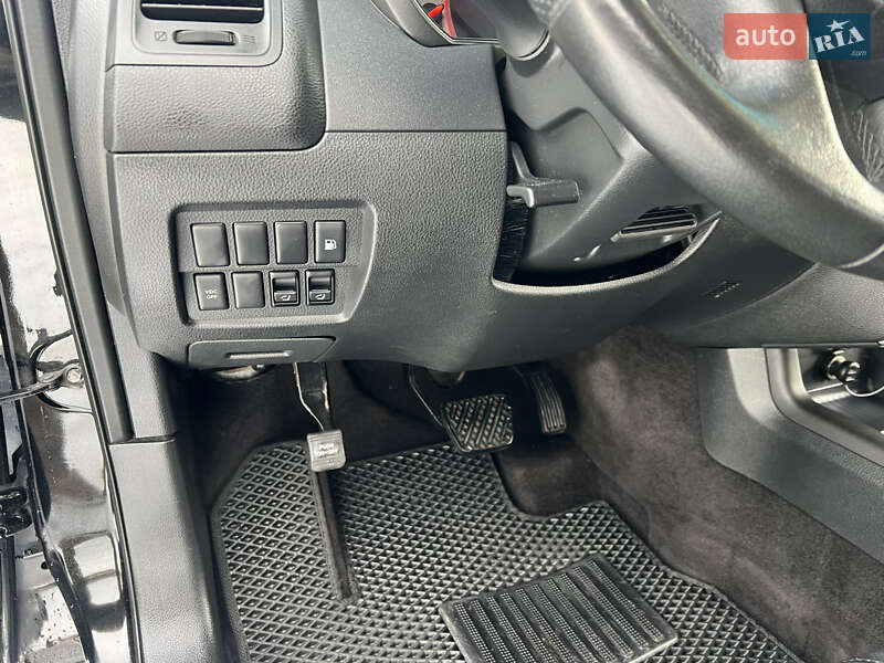 Позашляховик / Кросовер Nissan Murano 2008 в Львові