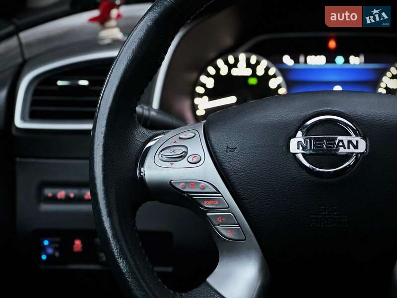 Внедорожник / Кроссовер Nissan Murano 2017 в Киеве