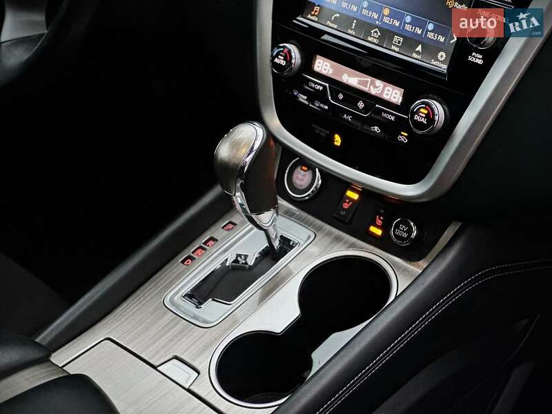 Внедорожник / Кроссовер Nissan Murano 2017 в Киеве