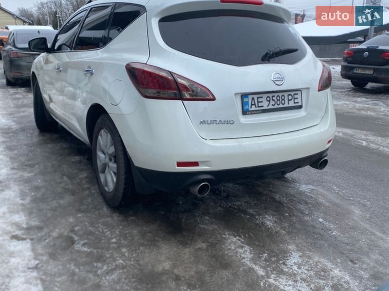 Позашляховик / Кросовер Nissan Murano 2011 в Києві