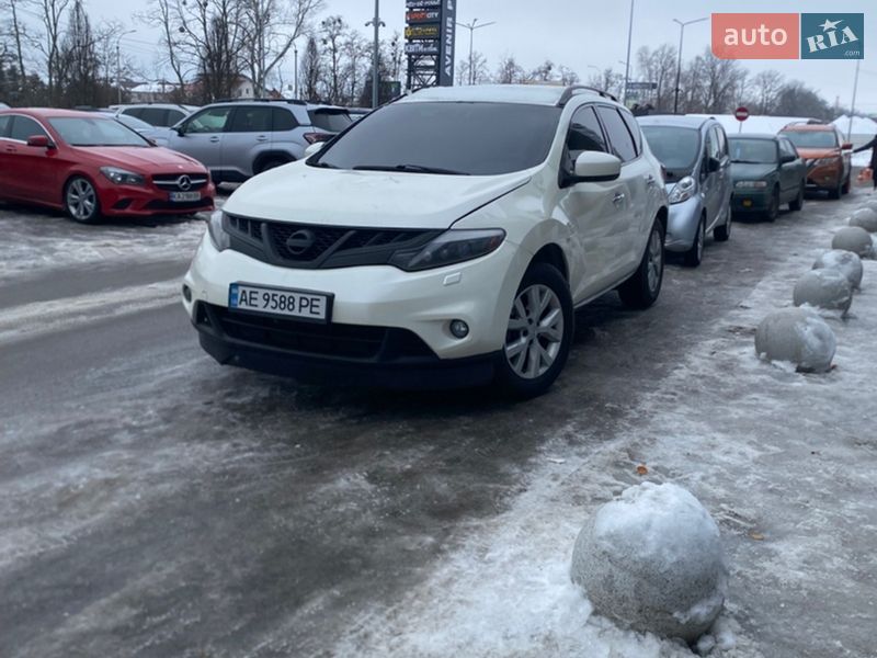 Позашляховик / Кросовер Nissan Murano 2011 в Києві