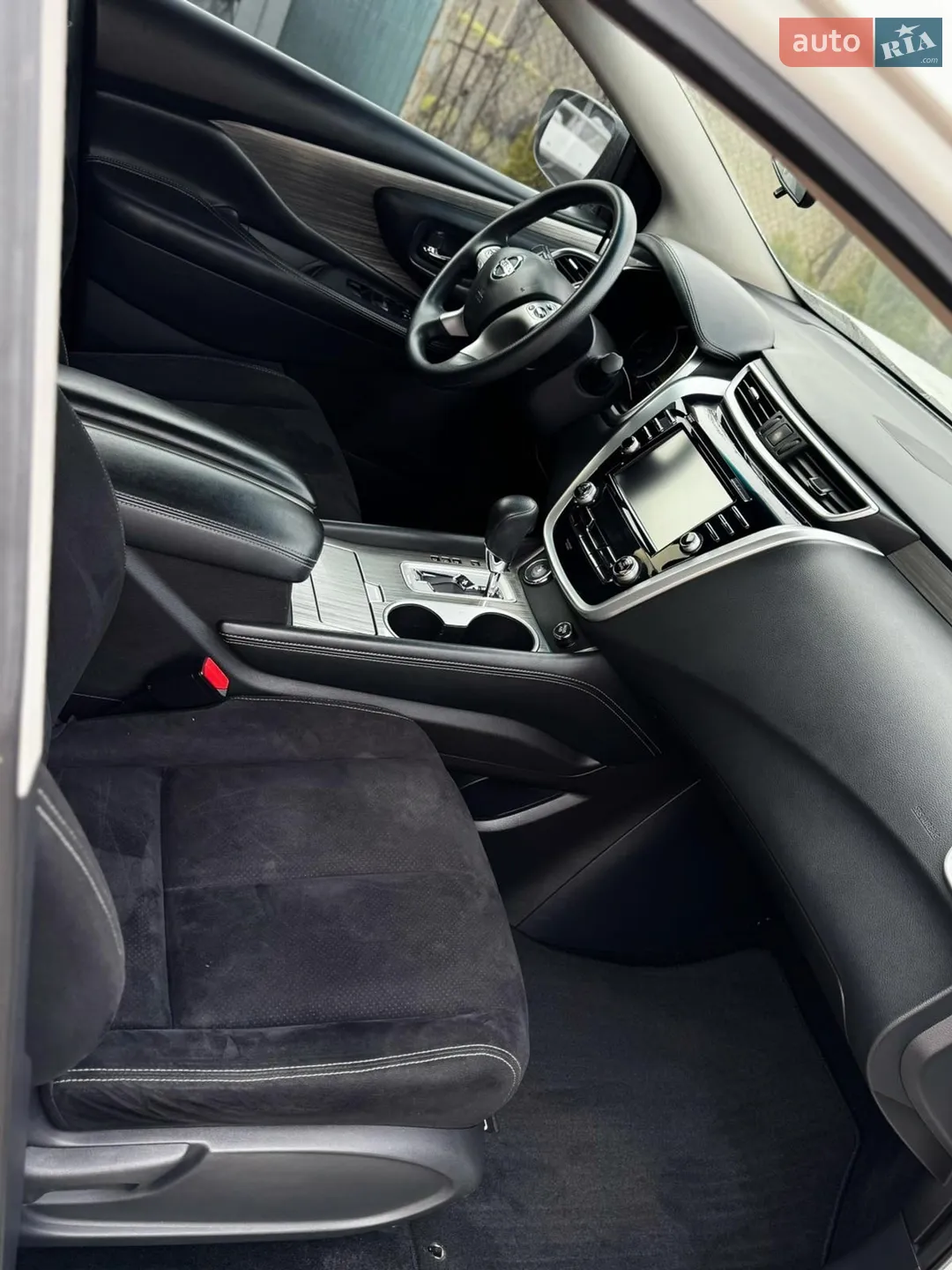 Nissan Murano 2017 VIN 5N1AZ2MH9HN198321 фото оголошення 4 з 8