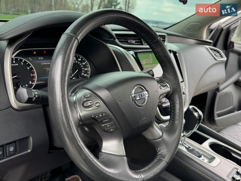 Позашляховик / Кросовер Nissan Murano 2019 в Києві
