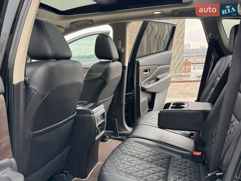 Позашляховик / Кросовер Nissan Murano 2019 в Києві