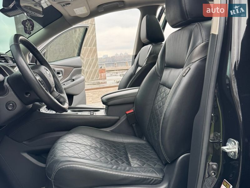 Позашляховик / Кросовер Nissan Murano 2019 в Києві