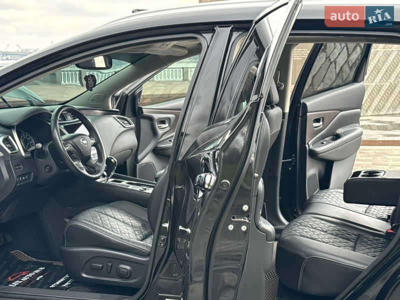 Позашляховик / Кросовер Nissan Murano 2019 в Києві