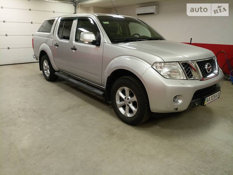 Nissan Navara 2013 року