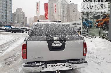 Внедорожник / Кроссовер Nissan Navara 2014 в Киеве