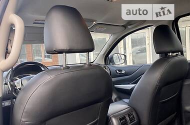 Пикап Nissan Navara 2019 в Киеве