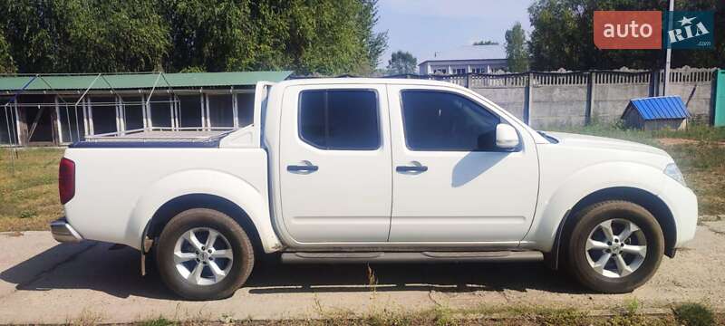 Пікап Nissan Navara 2010 в Славутичі