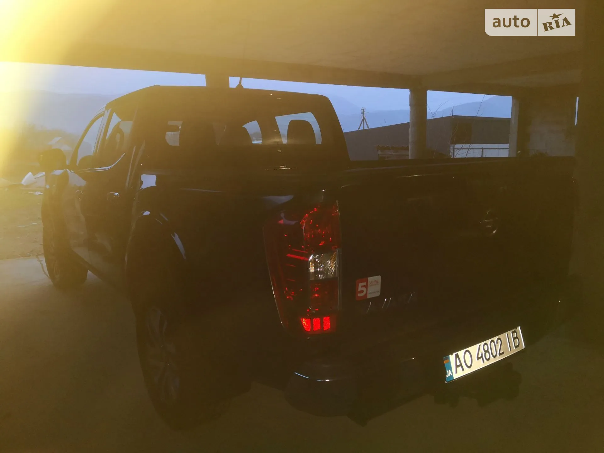 2019 Nissan Navara (Frontier) - мініатюра 2