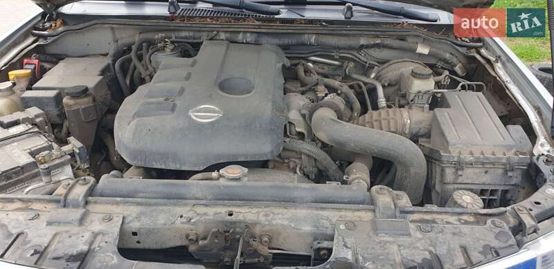 Пикап Nissan Navara 2013 в Харькове