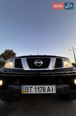 Пикап Nissan Navara 2007 в Днепре