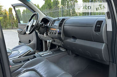 Пикап Nissan Navara 2008 в Одессе