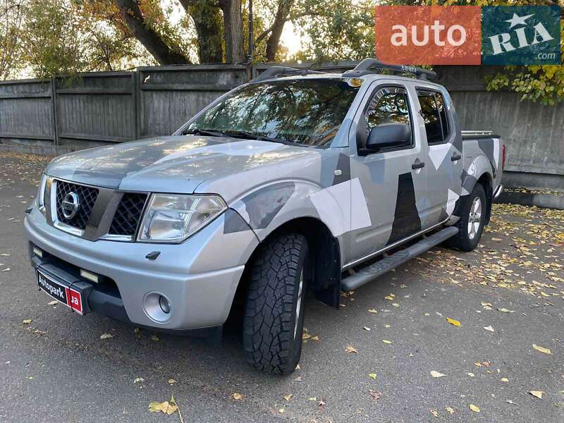 Пикап Nissan Navara 2006 в Киеве