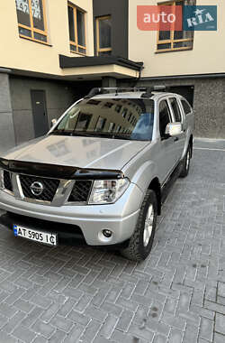 Пікап Nissan Navara 2008 в Івано-Франківську