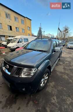 Пикап Nissan Navara 2007 в Киеве