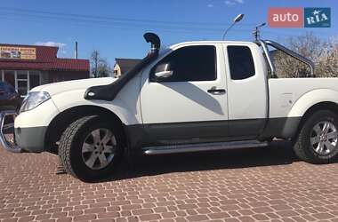 Пикап Nissan Navara 2012 в Ровно