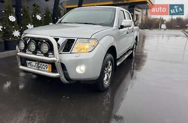 Пікап Nissan Navara 2012 в Вінниці