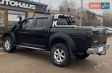 Пікап Nissan Navara 2010 в Житомирі