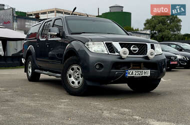 Пикап Nissan Navara 2010 в Киеве