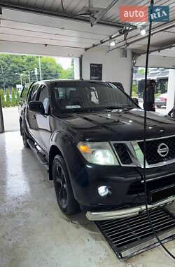 Пікап Nissan Navara 2010 в Києві