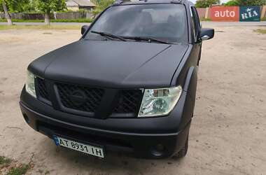 Пикап Nissan Navara 2008 в Городне