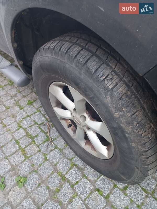 Пикап Nissan Navara 2007 в Виннице