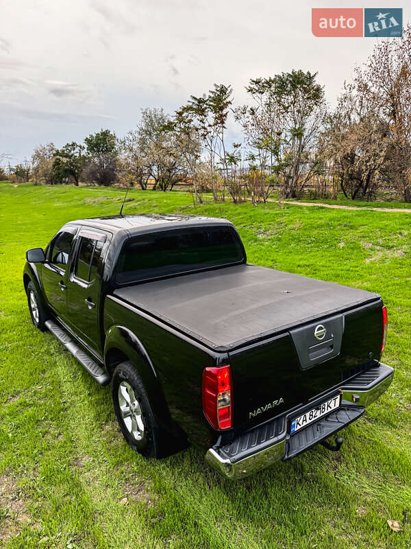 Пикап Nissan Navara 2011 в Николаеве