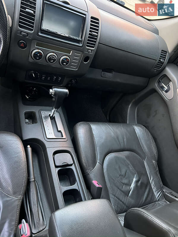 Пикап Nissan Navara 2006 в Ивано-Франковске фото 7 Пикап Nissan Navara 2006 в Ивано-Франковске