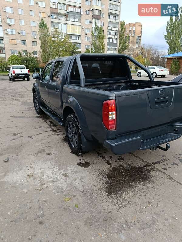 Пікап Nissan Navara 2013 в Слов'янську