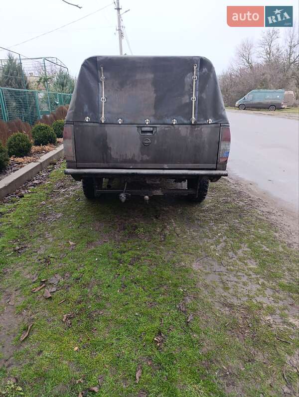 Пикап Nissan Navara 2010 в Васильковке