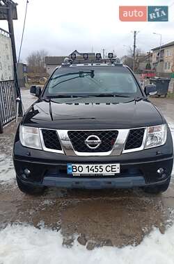 Пікап Nissan Navara 2008 в Товсте